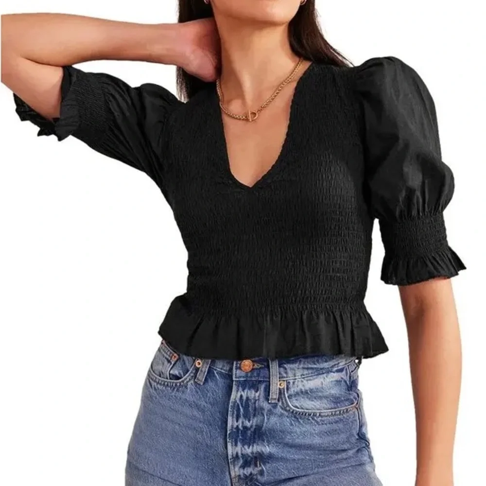 new 100% cotton boden black smocked v neck short sleeve top! - Picture 1 of 2